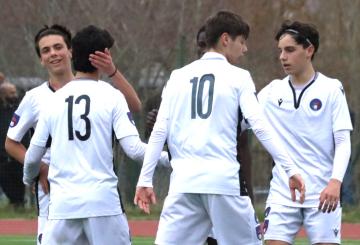 La Rappresentativa Under 15 esulta