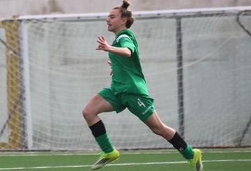 Giulia Campofiorito dopo l'1-1 (Foto &copy;GazReg)