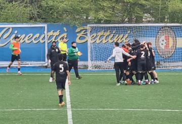 L'esultanza dell'Anitrella dopo il 3-0