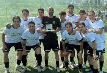 Otello Ippoliti omaggiato da compagni e pubblico dell'Ostiense