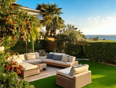 Come prendersi cura al meglio del giardino in ogni stagione dell'anno