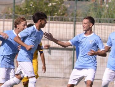 Lazio e Roma di misura con Lecce e Napoli. Tris Palermo al Frosinone
