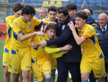 Frosinone, Aversa illude Durante: l'Avellino pareggia con Di Gregorio