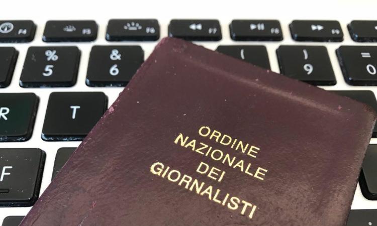 Giornalisti che minacciano e insultano quando il loro dovere  è garantire pluralismo e imparzialità