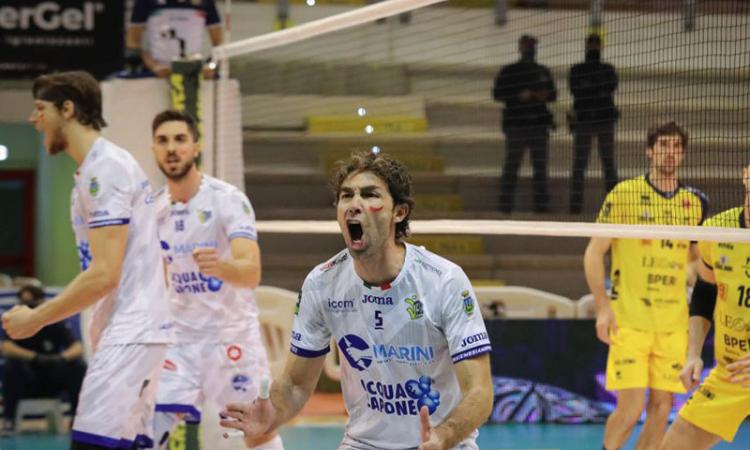 Top Volley