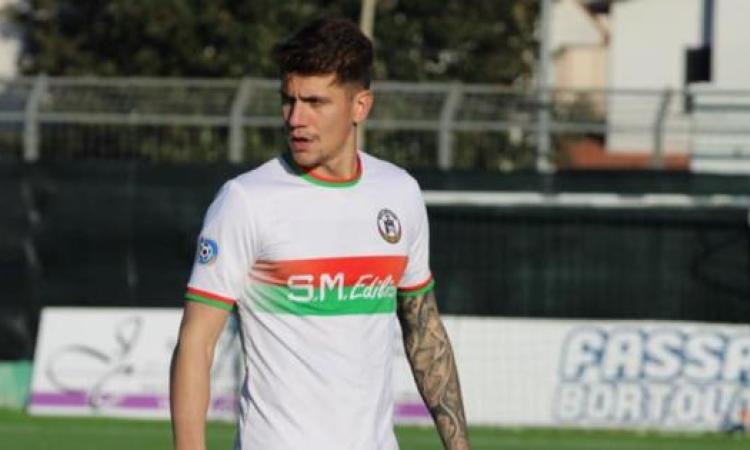 Alonzi, a segno contro il Latina