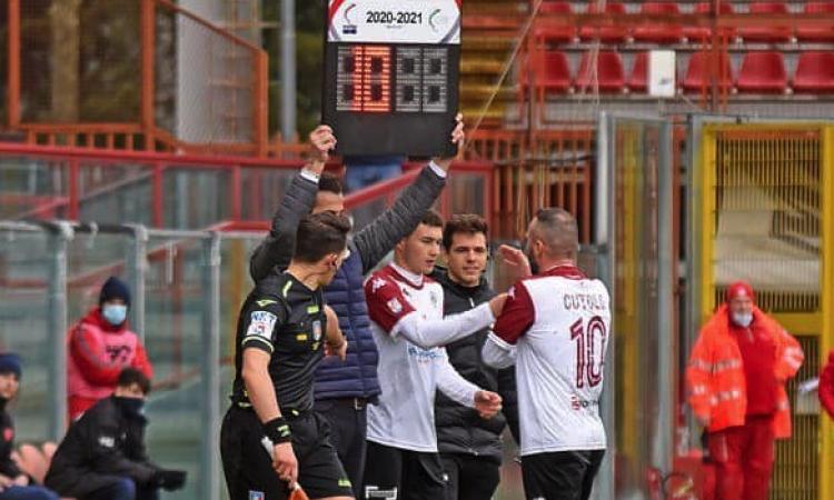 L'esordio di Iacoponi