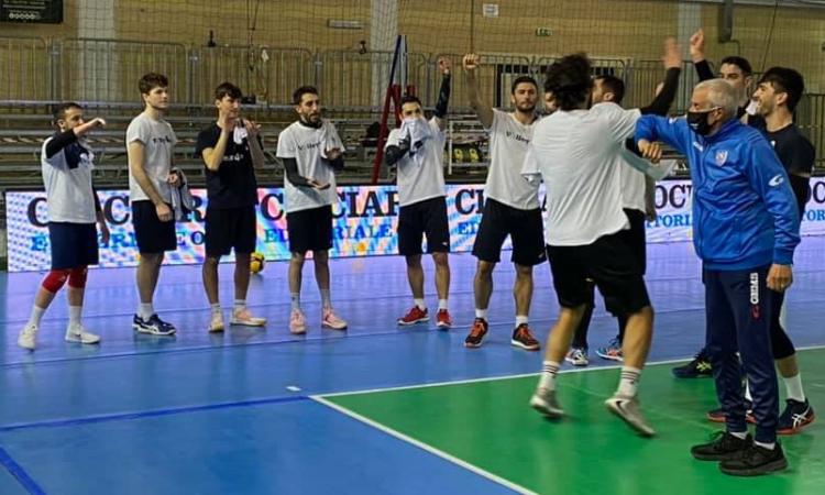 Volley 4US