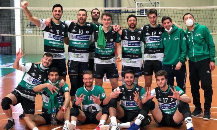 Arno Volley