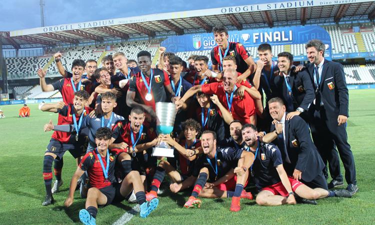 Il Genoa festeggia