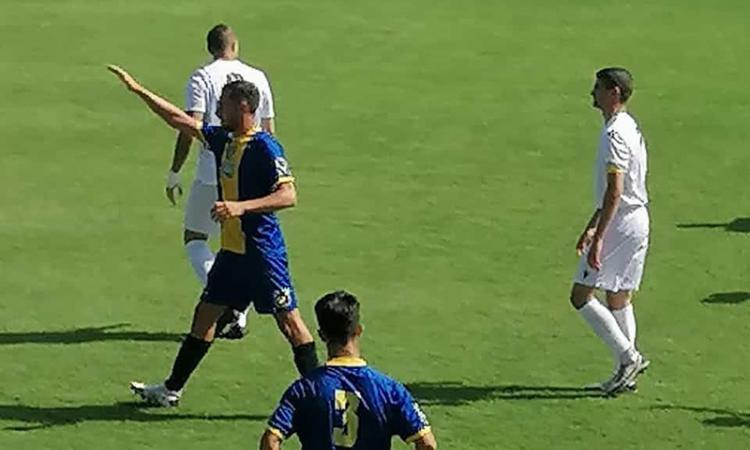 Fumagalli esulta dopo il 3-1 (©Facebook)