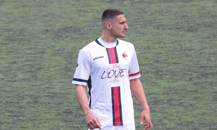 Luca Teti esulta