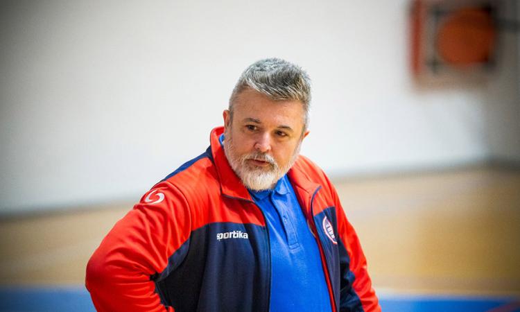 Coach Nulli Moroni