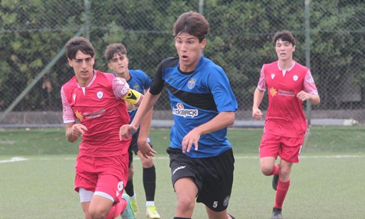 Popescu, Latina Calcio