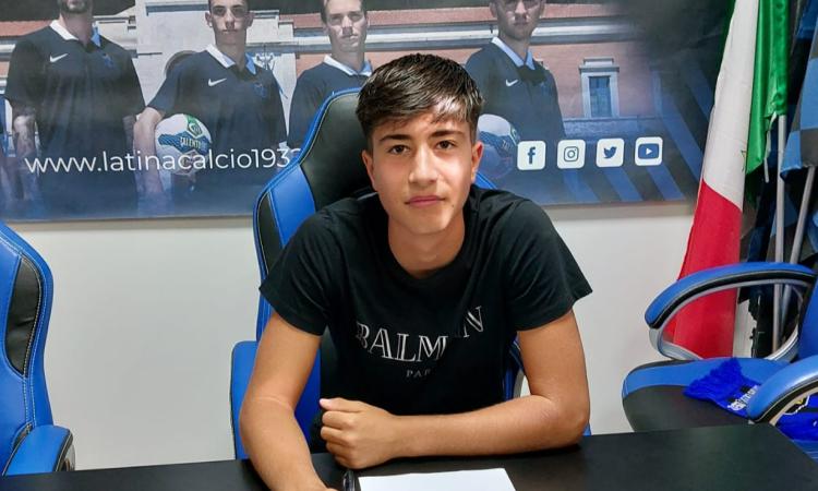 Latina: ufficiale l'arrivo del portiere classe 2006 Ernesto Sperlonga