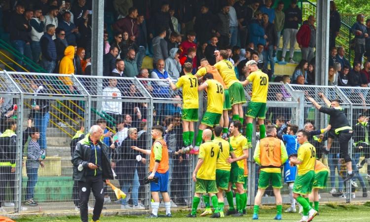 Atletico Lariano