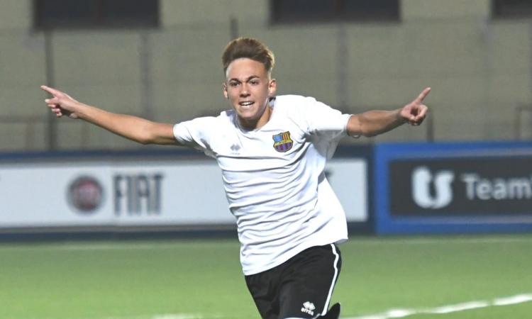 L'esultanza di Pistillo dopo aver realizzato il rigore decisivo (Foto ©Photosportroma)