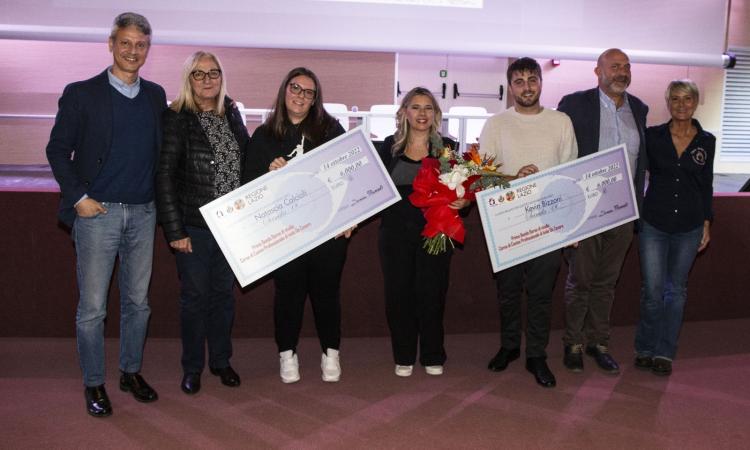 Corso di alta cucina: consegnate le prime due borse di studio