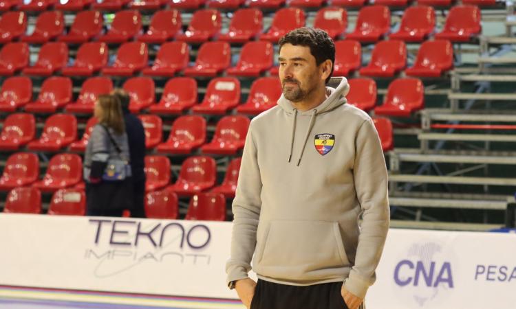 Daniel Ibañes torna sulla panchina del Ciampino Aniene