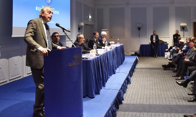 Serie D, grande partecipazione dei club alla riunione col Dipartimento Interregionale