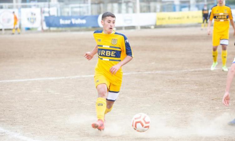 Cristian Lo Zito, qui ai tempi dell'Urbetevere, passato in questa sessione dalla Vigor Perconti all'Accademia Calcio Roma (Foto d'archivio ©Cassoni)