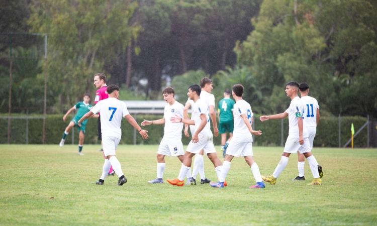 Esulta il Latina, gruppo dei 2006