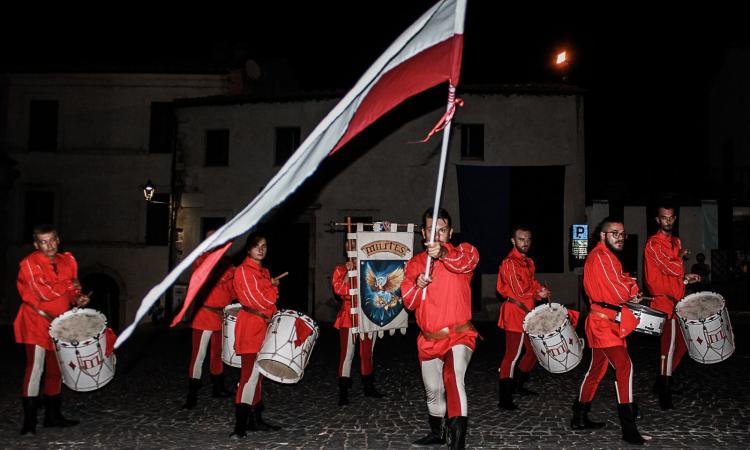 Torna la Notte Medievale dei Milites Gaudium Phoenicis