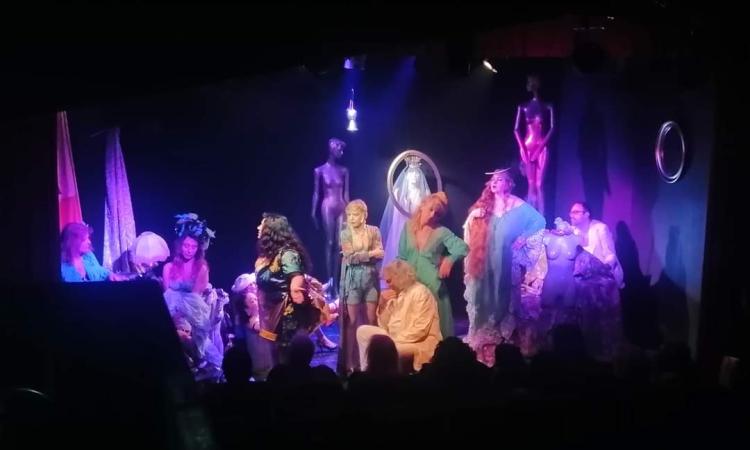 Un momento dello spettacolo al Teatro Portaportese