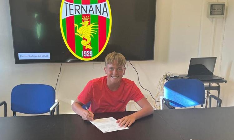 Lorenzo Bonifazi rinnova con la Ternana: il portiere 2009 ancora in rossoverde