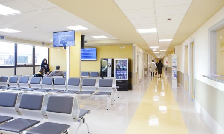 Pronto soccorso in estate, istruzioni per l’uso: le alternative e il codice calore