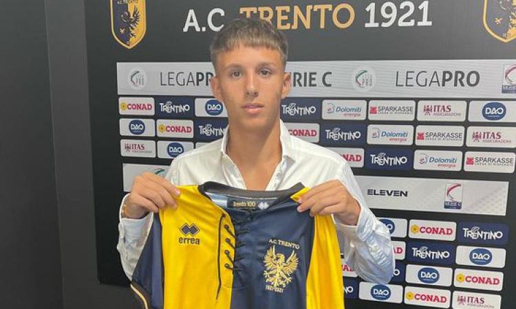 Fonte Meravigliosa, un altro classe 2006 nei prof: Cristiano Grassetti vola al Trento