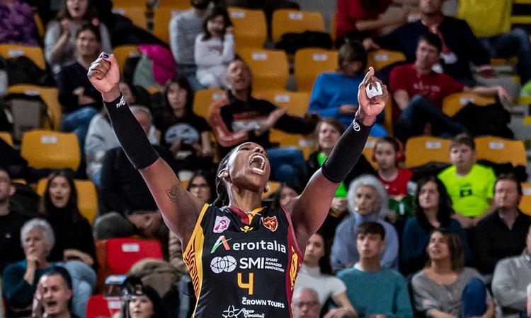 A1 - Roma di cuore, Pinerolo ko. Rivero "Che bello il Palazzetto"