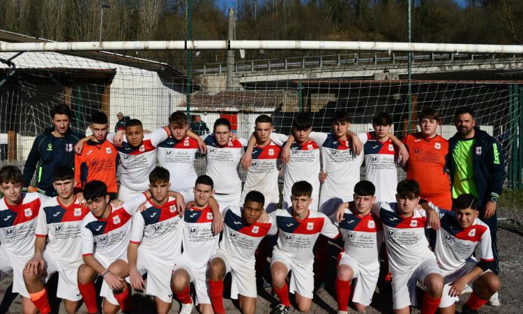 Favola Agosta: impegno e sorrisi sul tetto del campionato provinciale