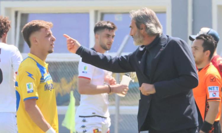 Il Frosinone ruggisce nel finale: Genoa battuto, Bologna agganciato
