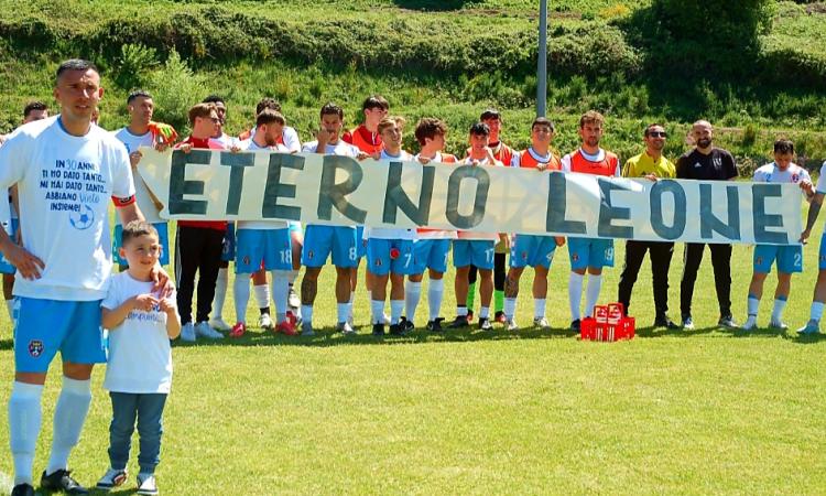 Paolo Troisi e la sua ultima partita: 30 anni di calcio festeggiati al Montefiore