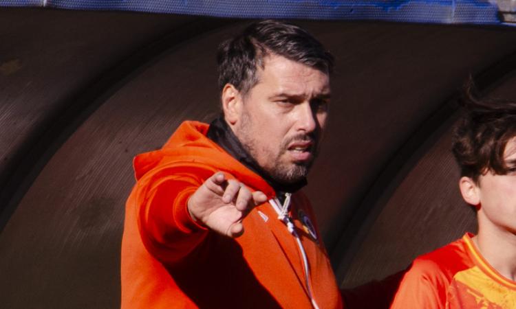 Stirpe saluta il Trastevere: "Porto nel cuore tutti i calciatori che ho allenato"
