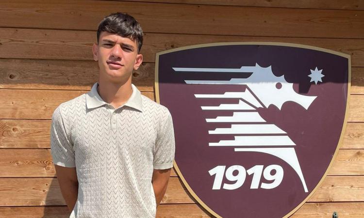 Salernitana scatenata: dall'Ottavia arriva il classe 2007 Di Vincenzo