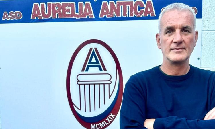 Aurelianticaurelio, dentro altri due giovani: un portiere e un attaccante