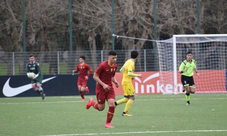 Bouah corre con la maglia della Roma (Foto ©Torrisi)
