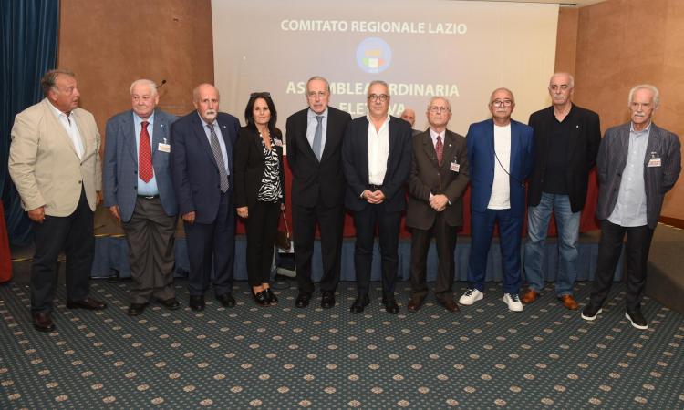 I club voltano le spalle alla politica. Il nuovo Presidente ha vinto così