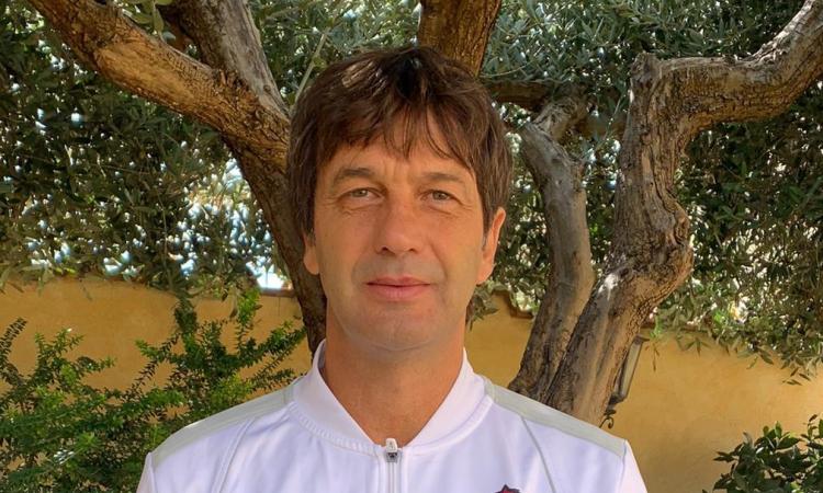 Roberto Amore, dg del settore femminile e tecnico dell'Eccellenza in rosa