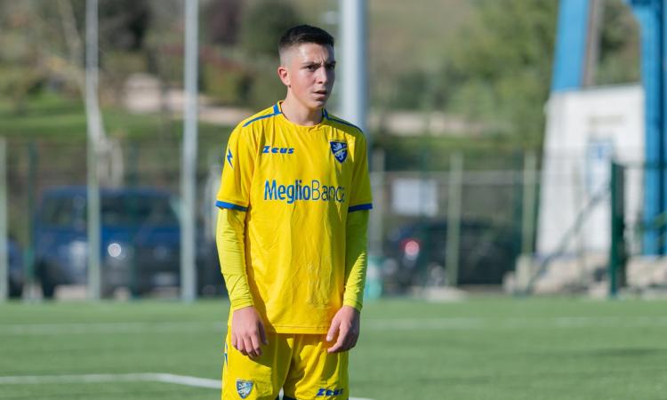 Frosinone, esordio da urlo per Taddei: gol vittoria contro il Bari 