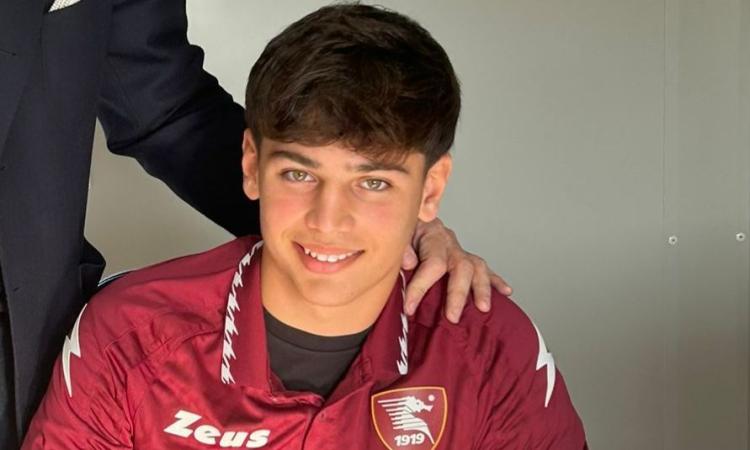 Salernitana, ufficiale l'arrivo di Cerasoli dalla Boreale