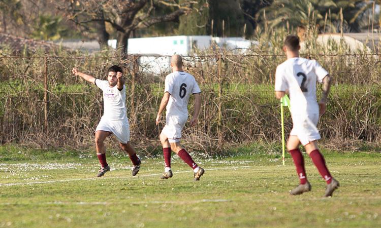 Le prime tre vincono e fanno il vuoto. Il Pontinia festeggia nel posticipo