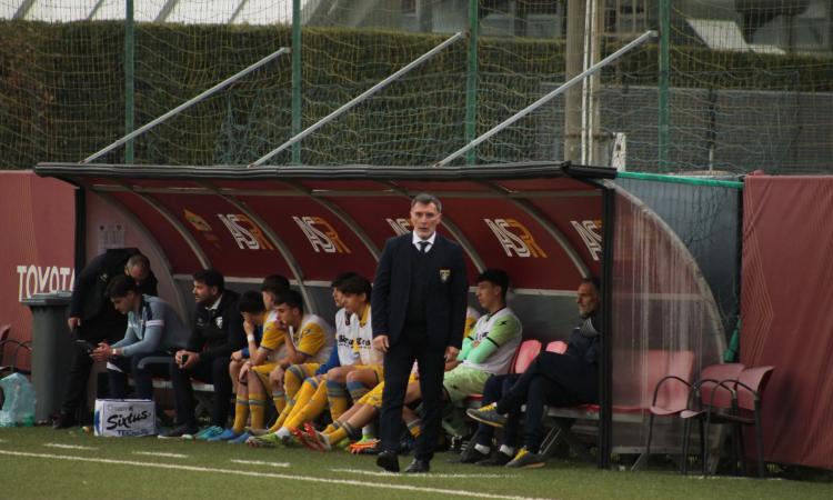Troppo Napoli per il Frosinone. I ciociari mancano l'accesso ai play off
