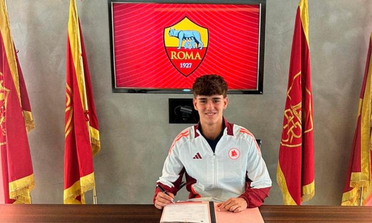 Corredera-Roma c’è la firma. L’attaccante spagnolo è un nuovo calciatore giallorosso 