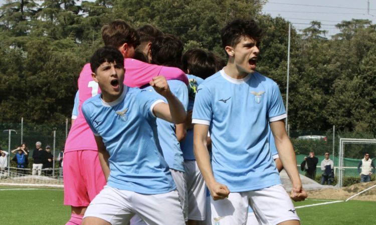 Esulta la Lazio (Foto &copy;De Cesaris)