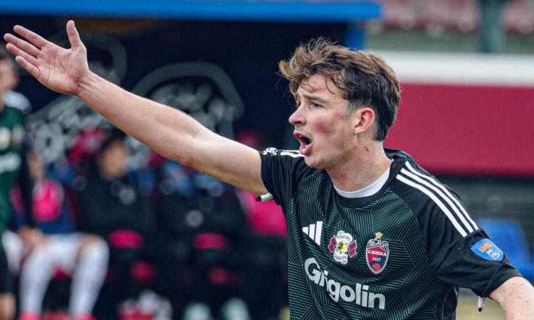 Surreale in casa L'Aquila: fissato allenamento alle 6.30 di mattina