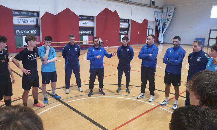 Lo staff della selezione Under 17 (&copy;Giustinelli)