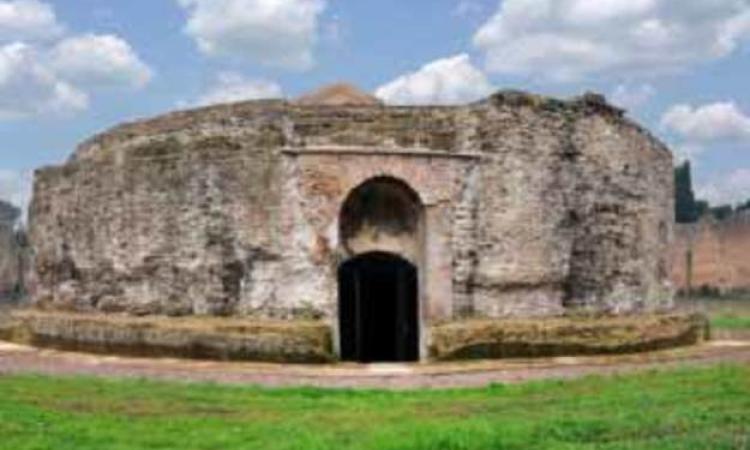 Il Mausoleo di Romolo